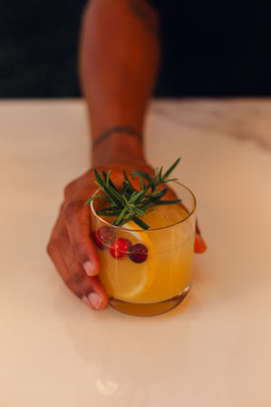Mixology 101 Experience image 14