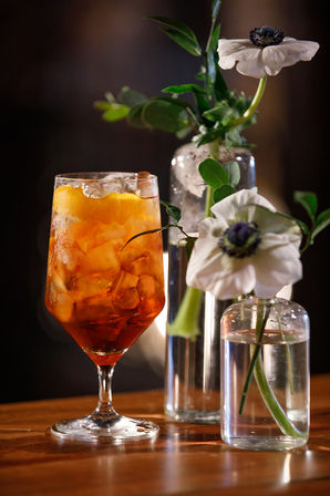 Mixology 101 Experience image 15