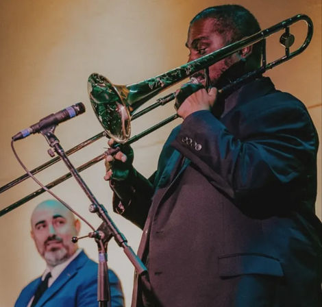 Concerts Under the Stars: Unique Musical Experiences in Chicago image 1