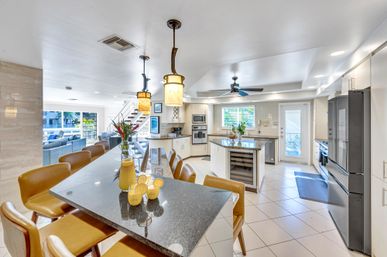 Luxury Group Stay in Fort Lauderdale: Two Waterfront Villas with Pools & Docks image 9