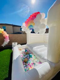 Luxury 4-Hour Bounce House Party and Setup at your Home Rental image 1