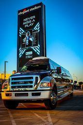 Luxury Party Bus Rental: Ultimate Group Transportation & Entertainment image 10