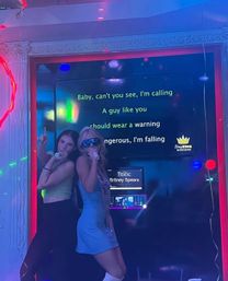 Kamu Karaoke Party: Ultimate Vegas Karaoke Experience with Drinks & Appetizers Included image 9