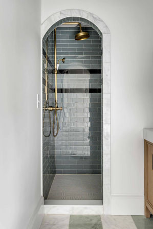 4 Bedroom Private Home Downtown @ Emerson Square image 5