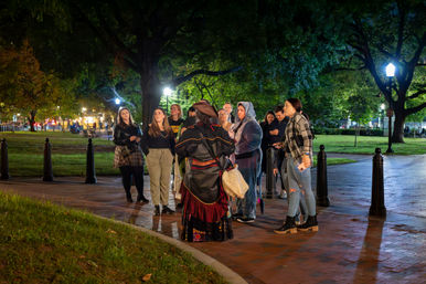 Booze and Boos: Ghost Tour + Bar Crawl in Washington D.C.  image 4