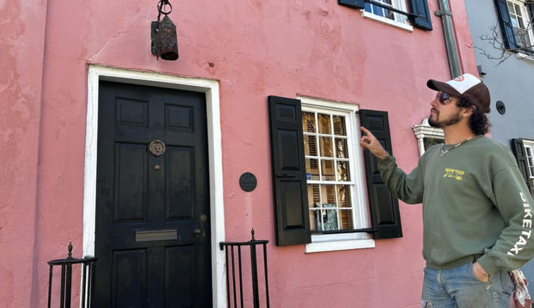 Thrilling Pirates & Ghosts Walking Tour of Haunted Street image 4