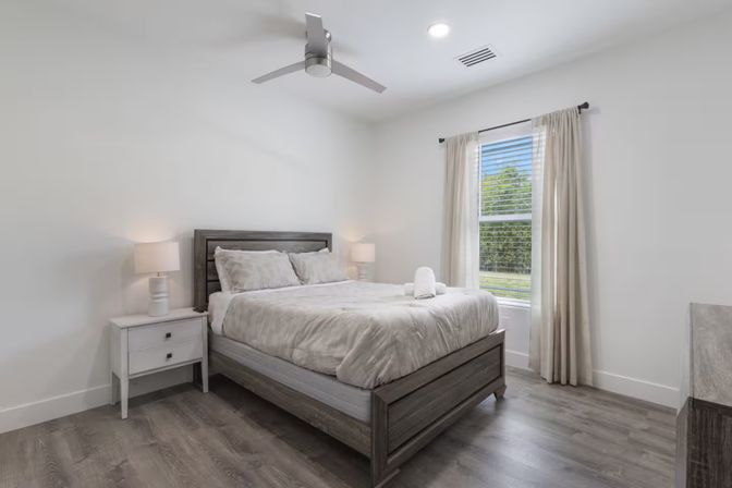 Luxury Villa with Heated Pool, Fire Pit & Open Space for Events image 27