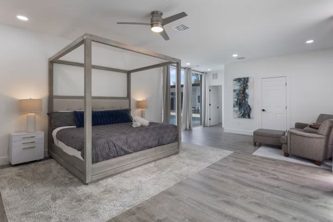 Luxury Villa with Heated Pool, Fire Pit & Open Space for Events image 25