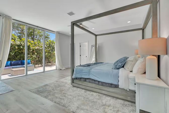 Luxury Villa with Heated Pool, Fire Pit & Open Space for Events image 26