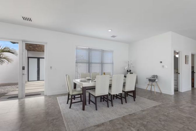 Luxury Villa with Heated Pool, Fire Pit & Open Space for Events image 17