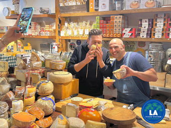 Beverly Hills Walking Food Tour with Gourmet Tastings and 2 Drinks image 21