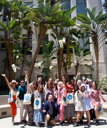 Beverly Hills Walking Food Tour with Gourmet Tastings and 2 Drinks image 6