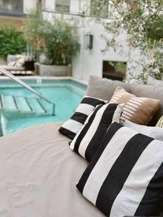 Sentral Old Town: Walkable to Nightlife, Resort Pool + Hot Tub, and Gym image 27
