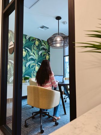 Sentral Old Town: Walkable to Nightlife, Resort Pool + Hot Tub, and Gym image 18