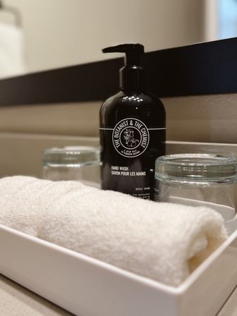 Sentral Old Town: Walkable to Nightlife, Resort Pool + Hot Tub, and Gym image 9