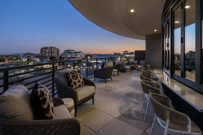 Sentral Old Town: Walkable to Nightlife, Resort Pool + Hot Tub, and Gym image 25