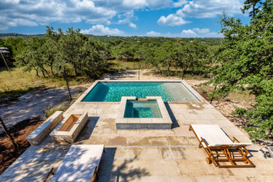 5 Bedroom Sweet Retreat with Heated Pool, Spa, Firepit & Volleyball Court image 39