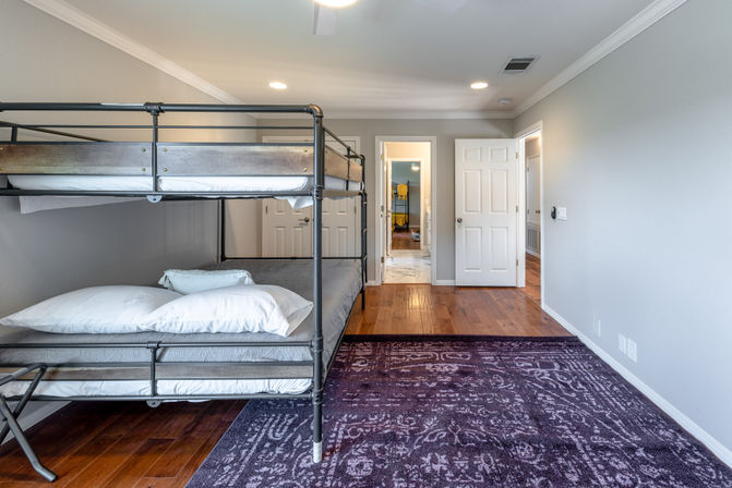5 Bedroom Sweet Retreat with Heated Pool, Spa, Firepit & Volleyball Court image 28