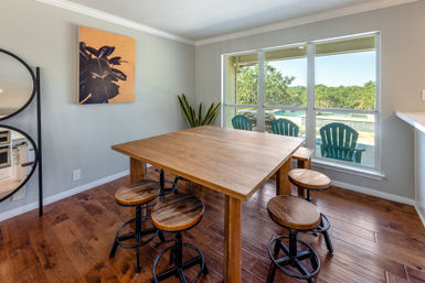 5 Bedroom Sweet Retreat with Heated Pool, Spa, Firepit & Volleyball Court image 15