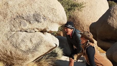 Creative Soul of Joshua Tree Scavenger Hunt: Day Trip from Palm Springs image 1