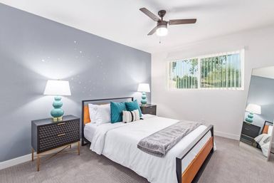 Galactic Getaway: 4-Bedroom Rental with Private Pool, Hot Tub & Custom Themed Murals image 13