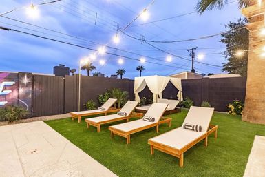 Galactic Getaway: 4-Bedroom Rental with Private Pool, Hot Tub & Custom Themed Murals image 24