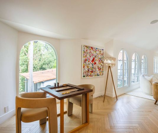 Golden Hour Haven: A Peaceful Retreat in Style image 17