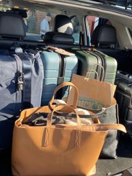 Luggage Storage with Airport Pick Up, Storage & Airbnb Delivery Included image 9