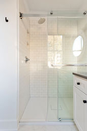 Charming 10-Bedroom Downtown Home Steps to King St image 31