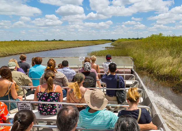 Everglades Safari Express Tour from Miami with Airboat Ride image 1