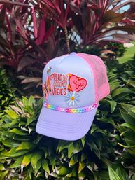 Mobile Custom Hat Bar: Create a One-of-a-Kind Party Favor image 9