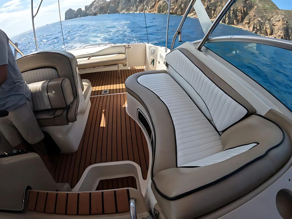 2-Hour Private 29" Yacht Cruise with Snorkeling & Swimming image 5