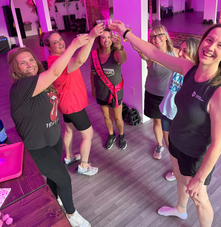 A VIP Dance Experience: Poppin’ Bottles & Booties with Your Besties image 10
