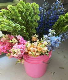 Fresh Floral Bouquet Workshop image 4