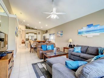 Ariel Home with Pool & Hot Tub 10 Miles from Disney World image 12