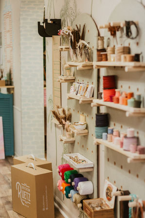 Insta-Worthy Custom Hat Bar Experience in Charleston's Historic French Quarter: Includes Themed Rooms, Makers Mall Access, and Complimentary Drinks image 10