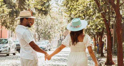 Insta-Worthy Custom Hat Bar Experience in Charleston's Historic French Quarter: Includes Themed Rooms, Makers Mall Access, and Complimentary Drinks image 15