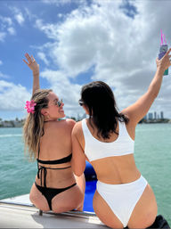 Pop the Bubbly Yacht Party on Private Sea Ray 50' Yacht with Champagne Bottle Included image 7