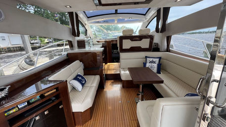 Galeon 430 Sky 43' Yacht Charter image 6