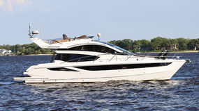 Thumbnail image for Galeon 430 Sky 43' Yacht Charter