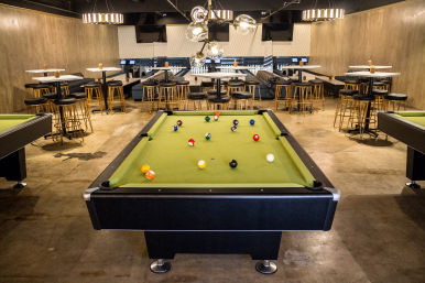 Bull & Brunch: Bottomless Mimosas and Mechanical Bull Rides image 10
