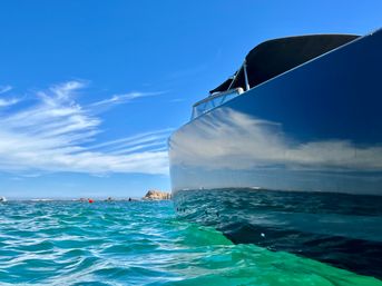 Unique, Luxury Private Yacht Charter on 40' VanDutch image 9