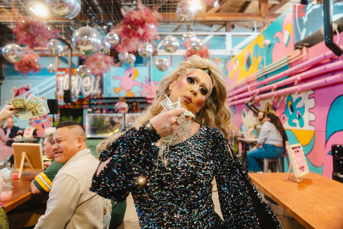 Wig Out! Karaoke, Drag, & Wigs: Austin’s Ultimate Drag Karaoke Night image 8