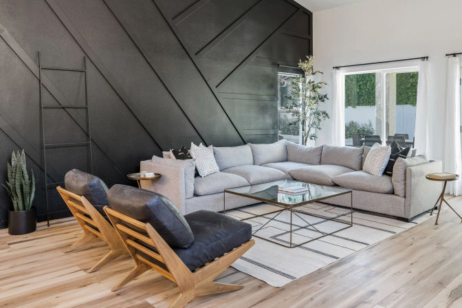 The Black Palm: Chic Desert Escape with Pool & Game Room image 9