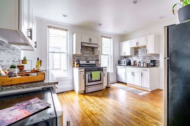 Jungle Fever: Designer Jungle-Inspired 3BR + Walk to Nightlife image 55