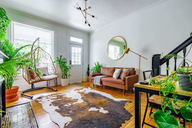 Jungle Fever: Designer Jungle-Inspired 3BR + Walk to Nightlife image 9