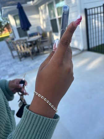 The Luxe Links Permanent Jewelry Experience image 9