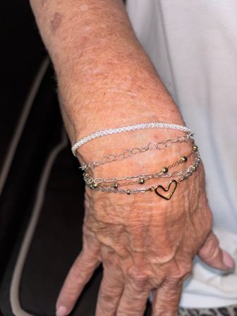 The Luxe Links Permanent Jewelry Experience image 53