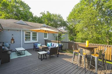 50 Shades of Graycroft: Ultimate Group Rental with Hot Tub & Game Room image 29