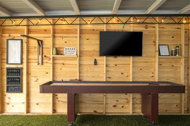 50 Shades of Graycroft: Ultimate Group Rental with Hot Tub & Game Room image 38